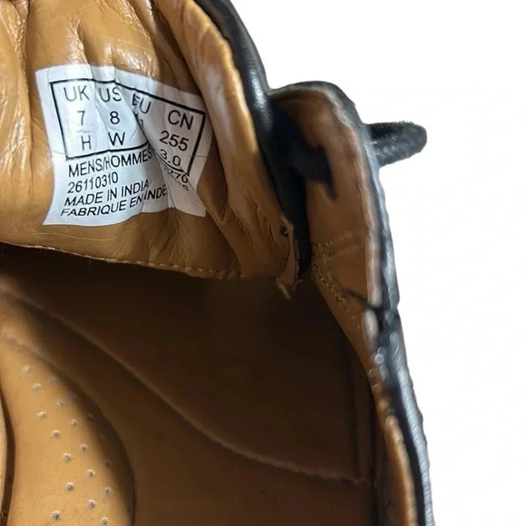 Clark’s Tilden Oxford Collection shoes,men size 8.Black leather soft cushion. - Picture 11 of 14